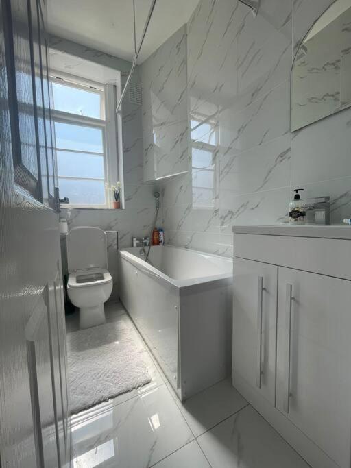 Stunning One Bedroom Flat - Central Appartamento *